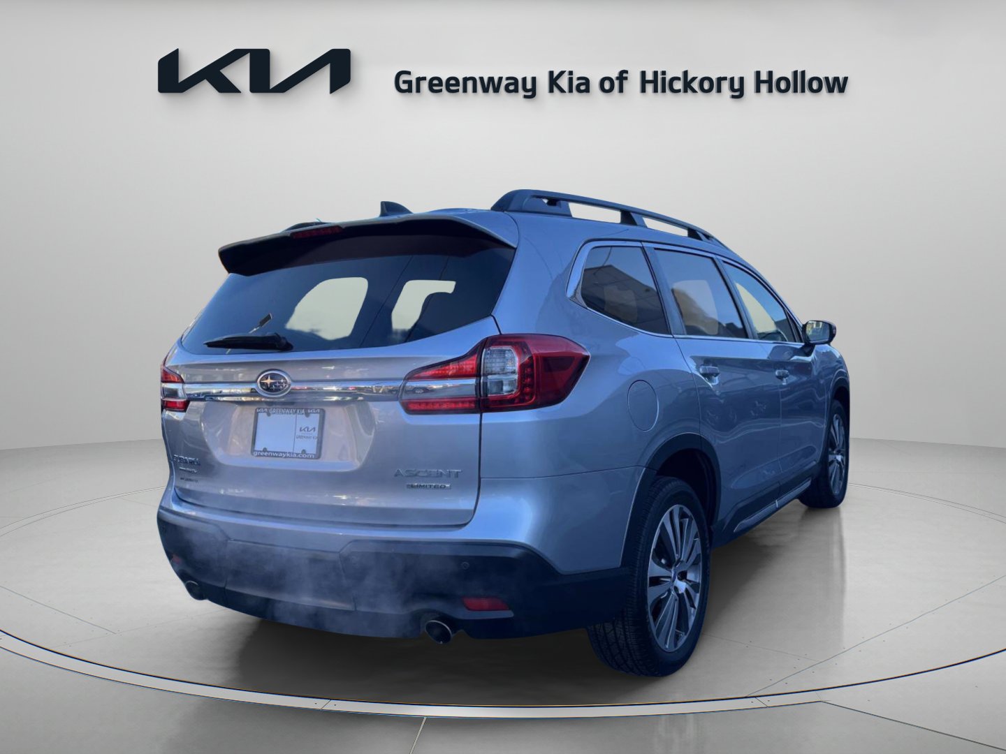 Used 2022 Subaru Ascent Limited w/ Technology Package image 7