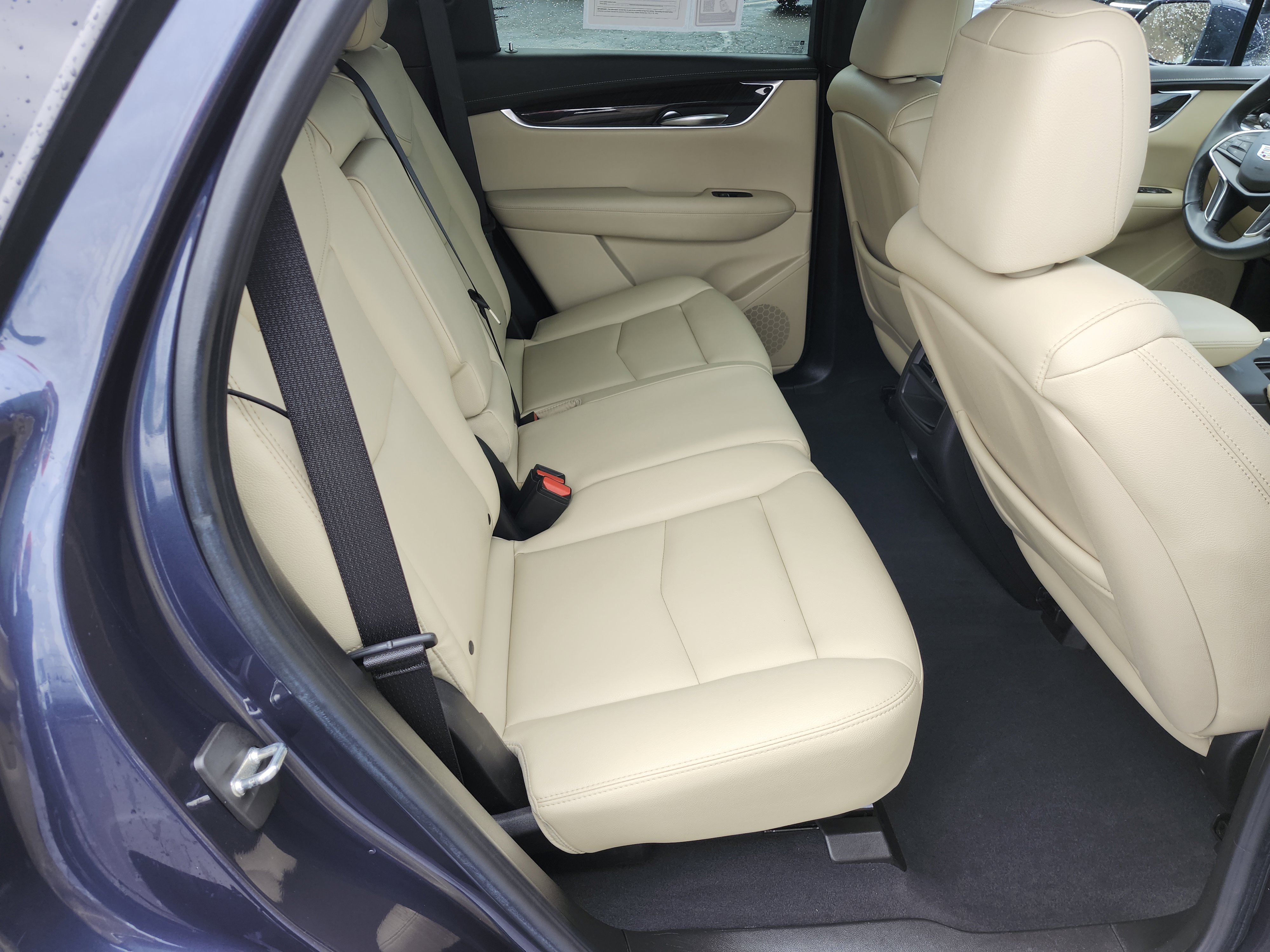 Used 2018 Cadillac XT5 AWD image 19