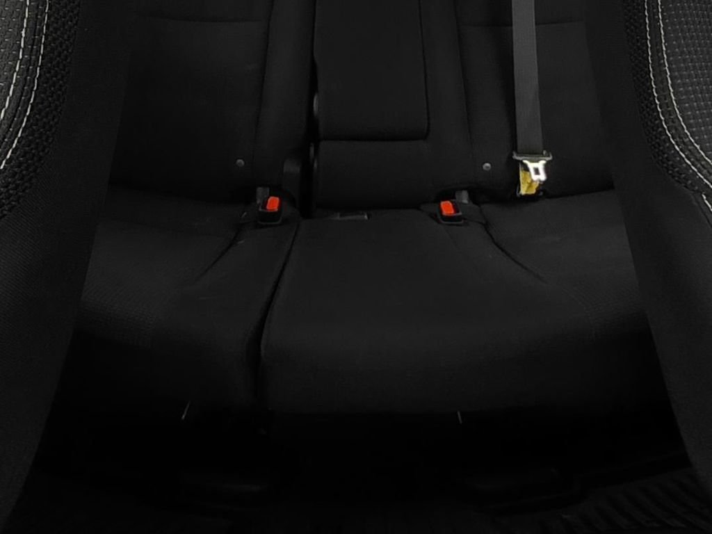 Used 2017 Toyota RAV4 XLE FWD image 13