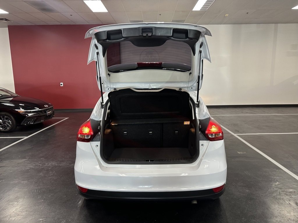 Used 2017 Ford Focus SE image 27