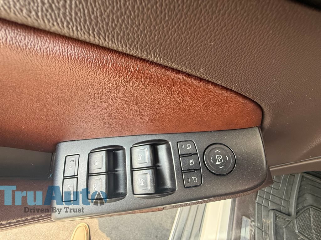 Used 2015 Chevrolet Tahoe LTZ AWD/4WD image 28