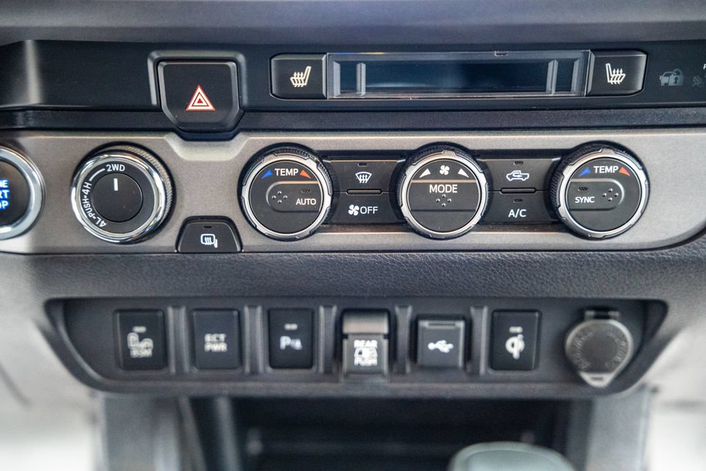 Used 2023 Toyota Tacoma TRD Sport w/ TRD Premium Sport Package AWD/4WD image 25