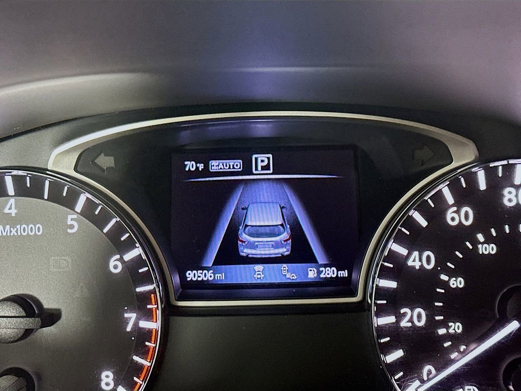 Used 2020 Nissan Pathfinder Platinum AWD/4WD image 15