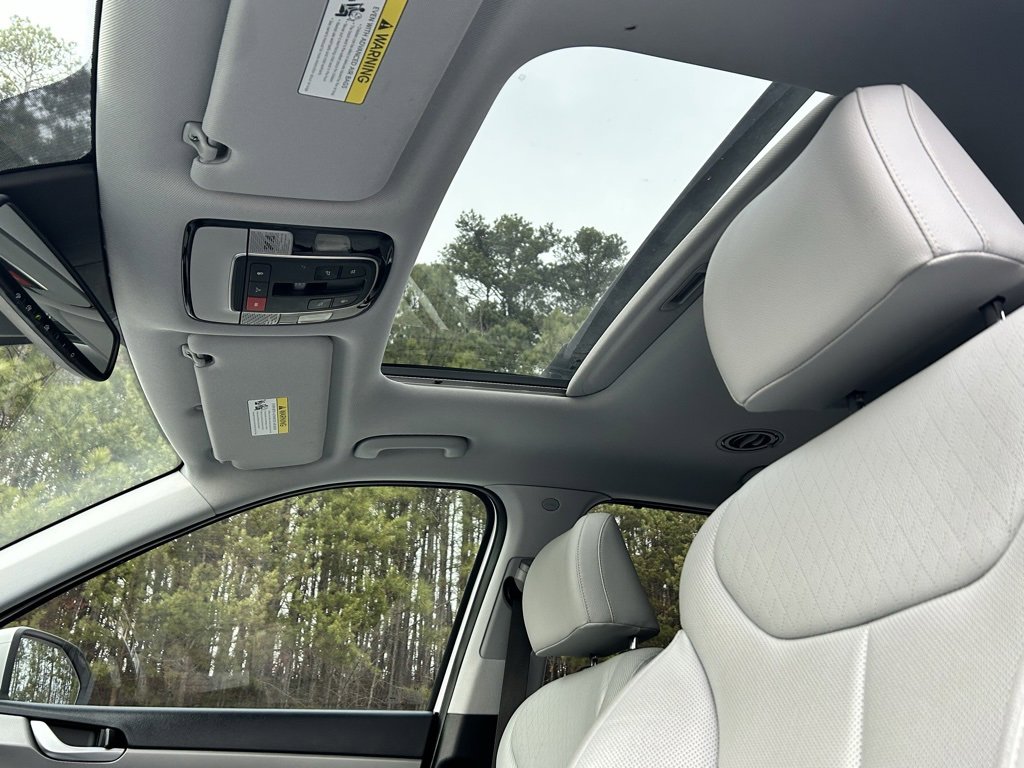 Used 2022 Hyundai Palisade SEL w/ Premium Package image 6