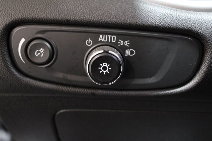 Used 2024 Chevrolet Malibu LT image 31