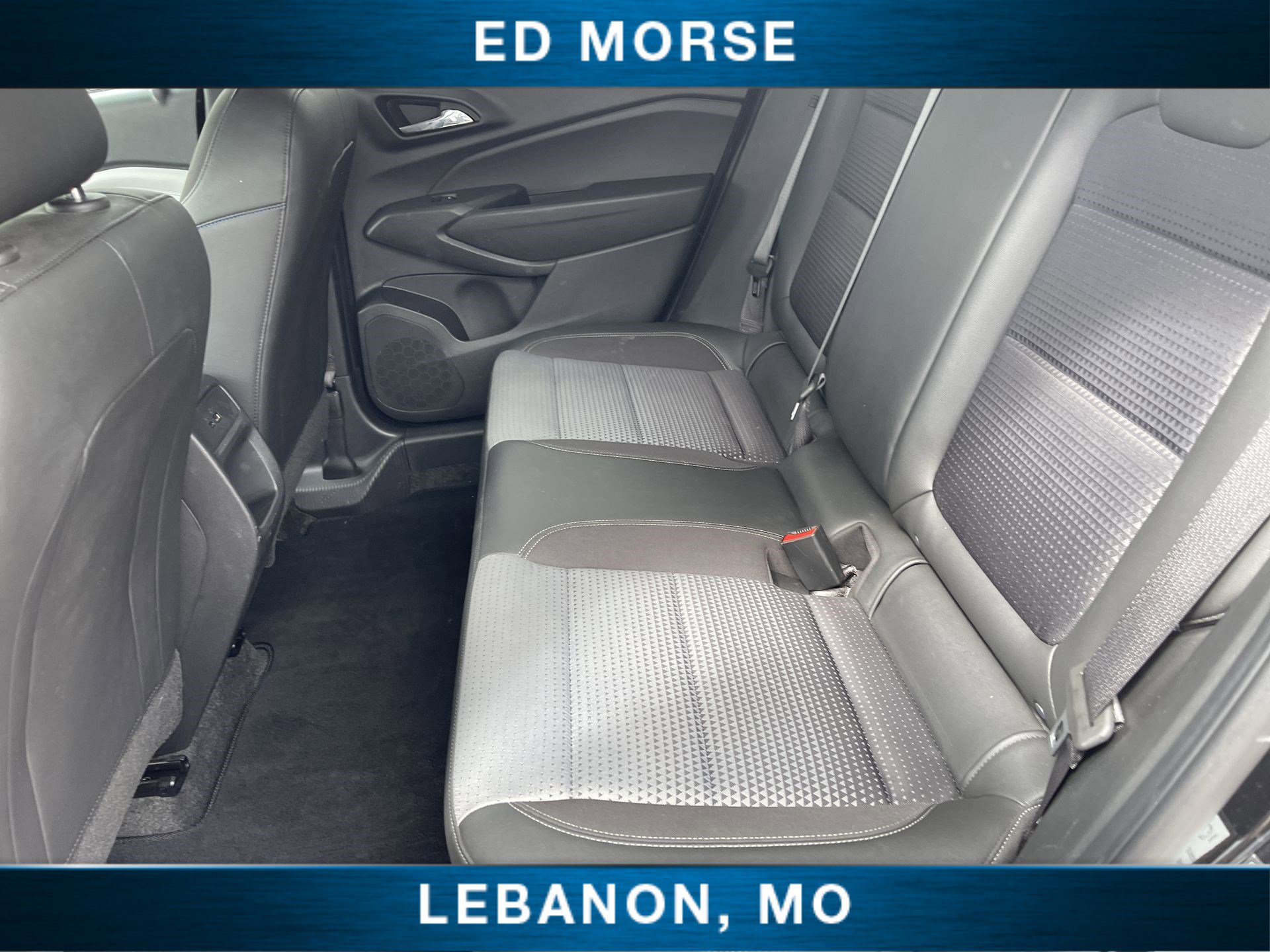 Used 2025 Chevrolet Trax LT w/ LT Convenience Package FWD image 22