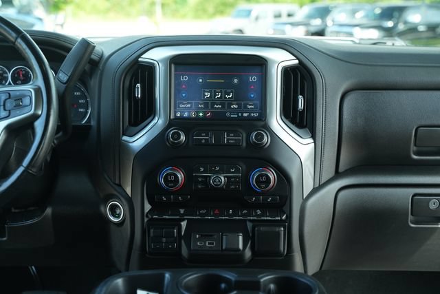 Used 2021 Chevrolet Silverado 2500 LTZ w/ Z71 Off-Road Package AWD/4WD image 28