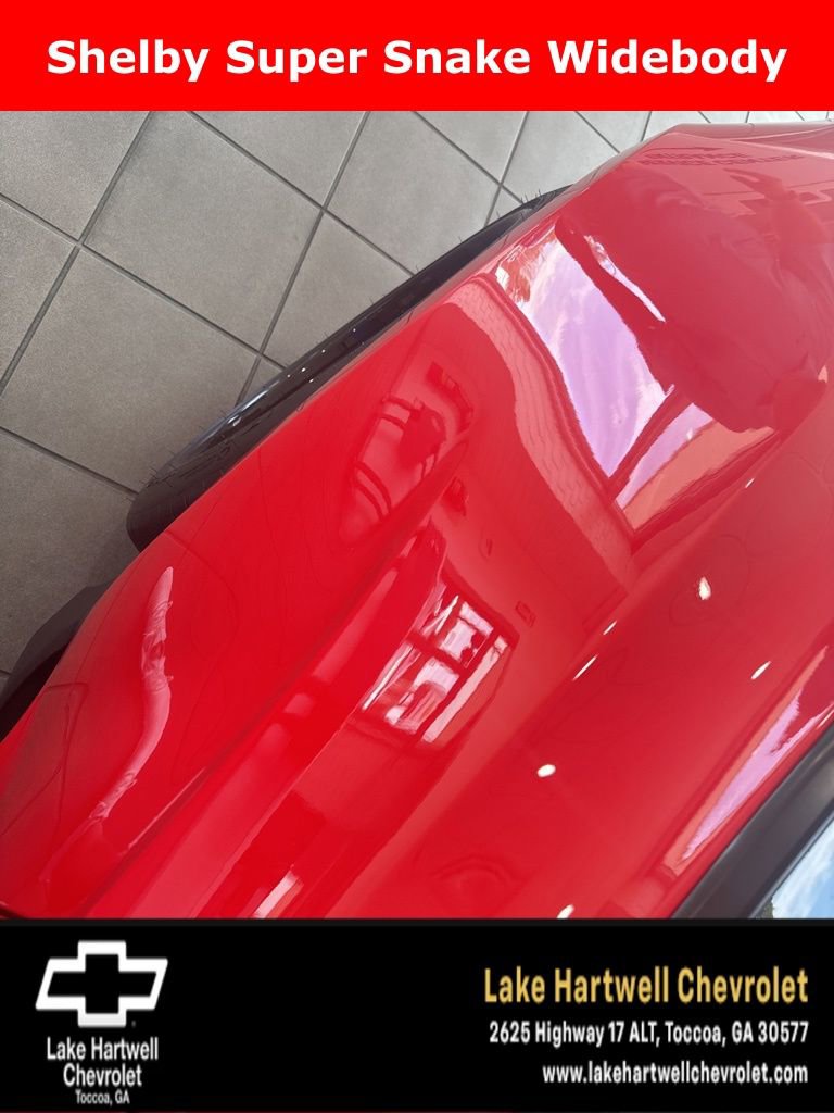Used 2018 Ford Mustang GT Premium w/ GT Performance Package RWD image 32