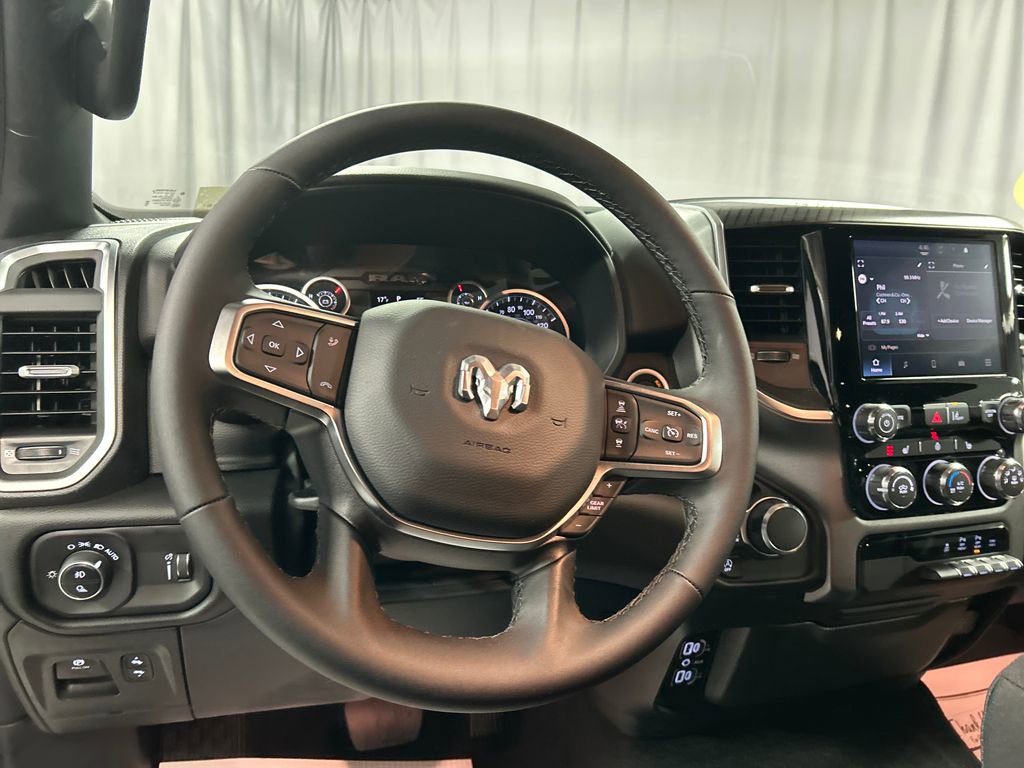 New 2026 RAM 1500 4x4 Crew Cab image 13