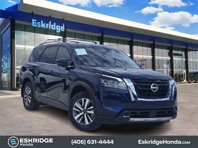 Used 2024 Nissan Pathfinder SL