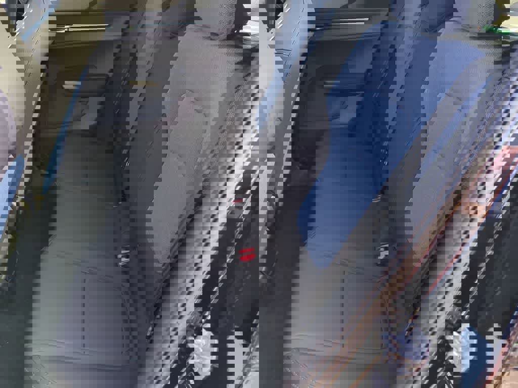 New 2025 Volvo EX30 Plus w/ Protection Package Premier image 18