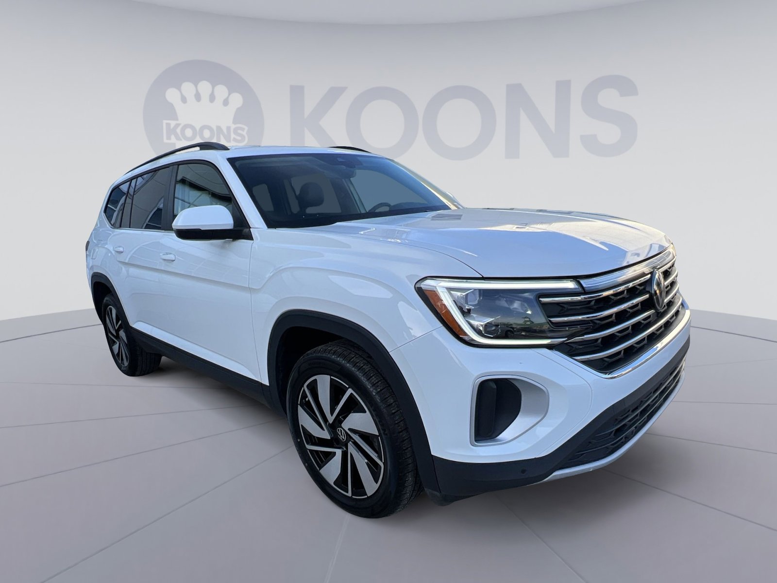 Used 2024 Volkswagen Atlas SE image 10