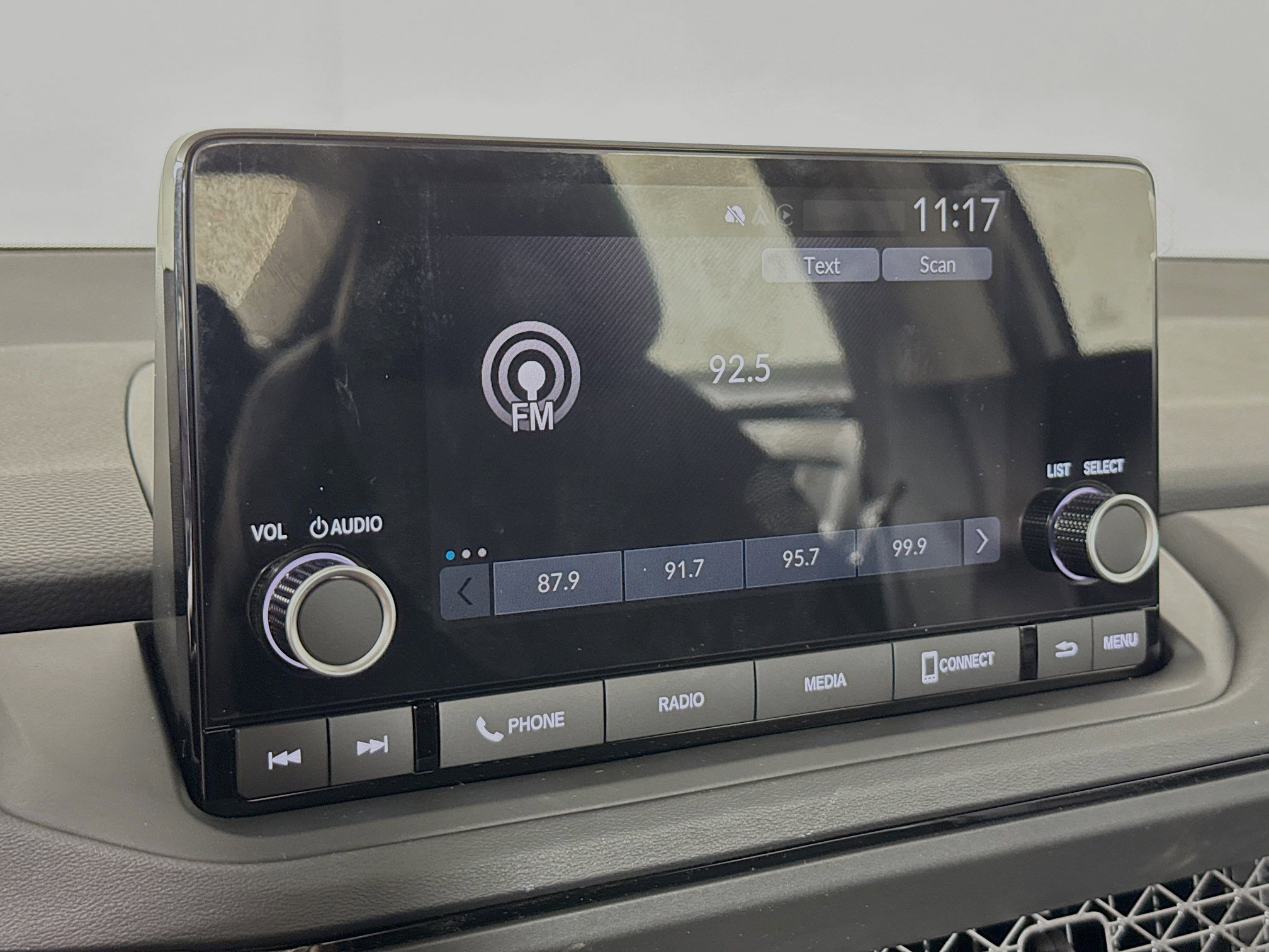 New 2025 Honda Accord SE image 14