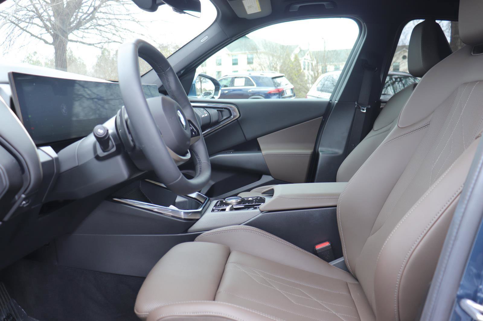 Used 2025 BMW X3 xDrive30i w/ Premium Package image 11