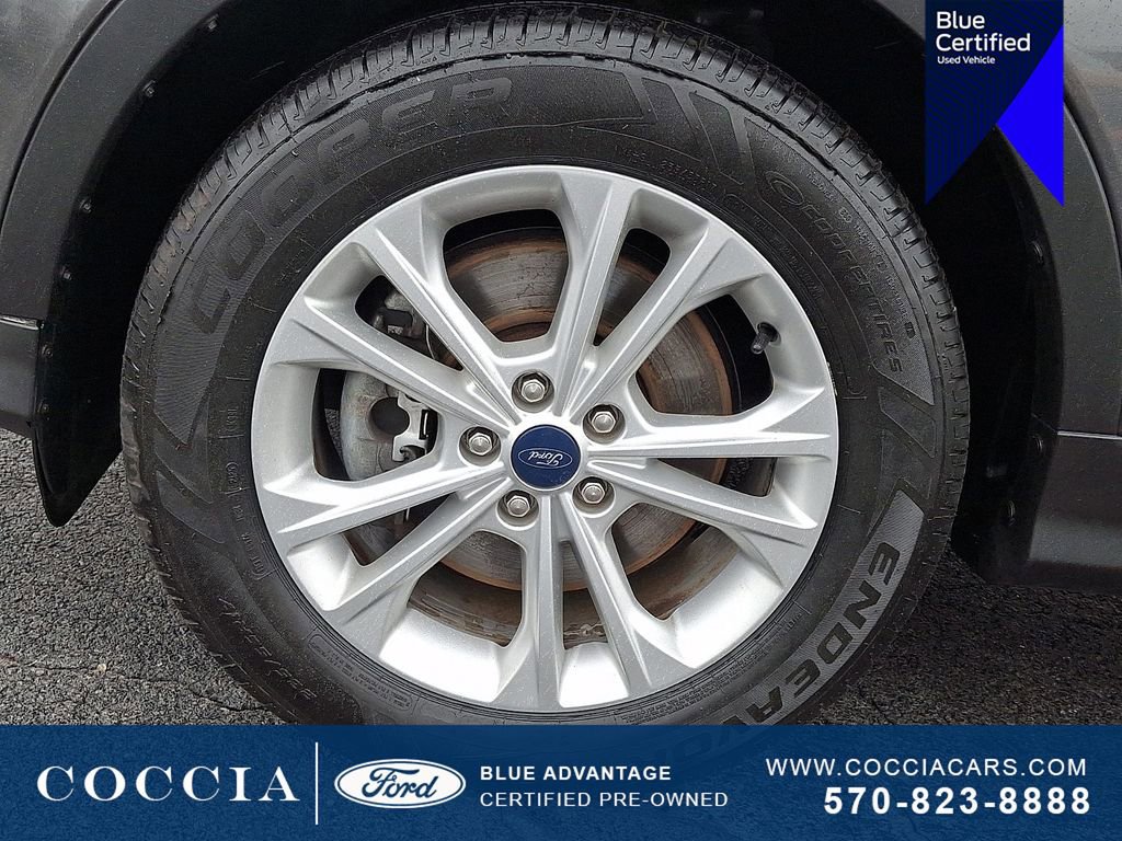 Certified 2018 Ford Escape SE w/ SE Sync 3 Package image 8