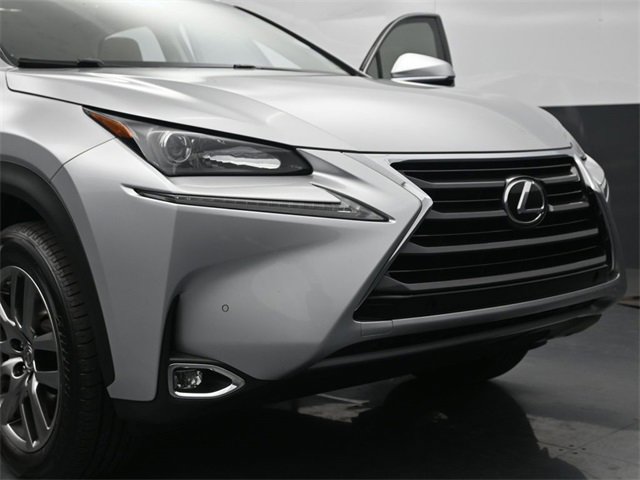 Used 2015 Lexus NX 200t FWD image 35