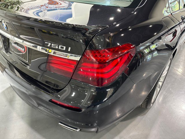 Used 2014 BMW 750i RWD image 45