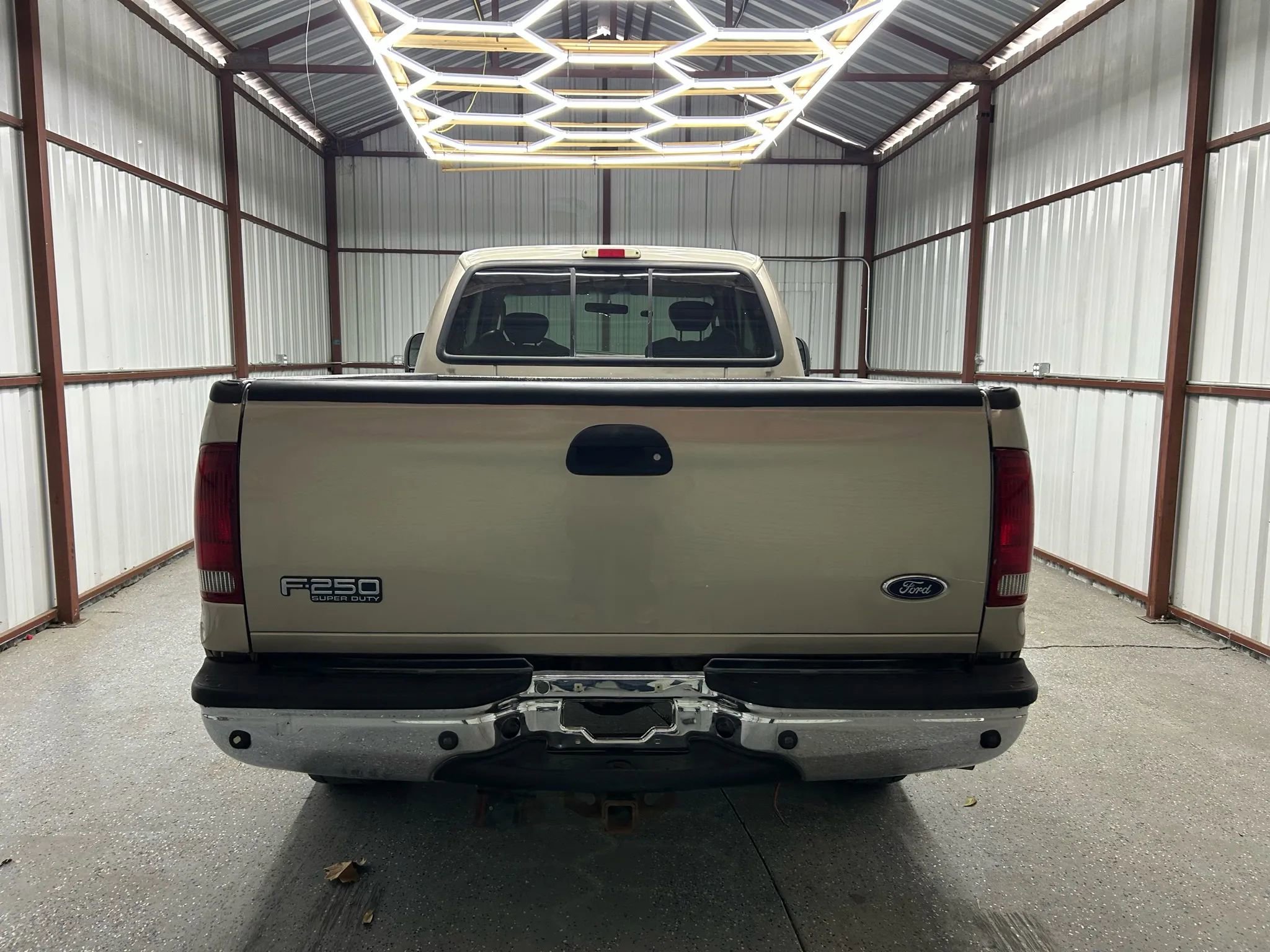 Used 2003 Ford F250 Lariat image 5