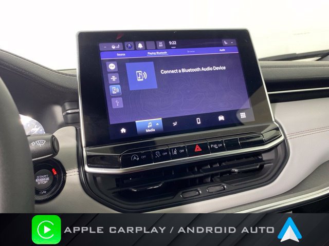 Used 2023 Jeep Compass Limited w/ Sun and Sound Group AWD/4WD image 4