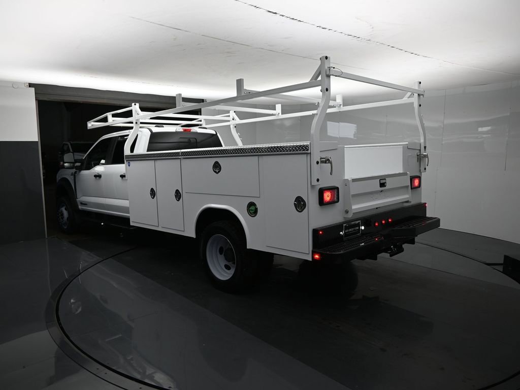 New 2026 Ford F550 4x4 Crew Cab Super Duty image 7
