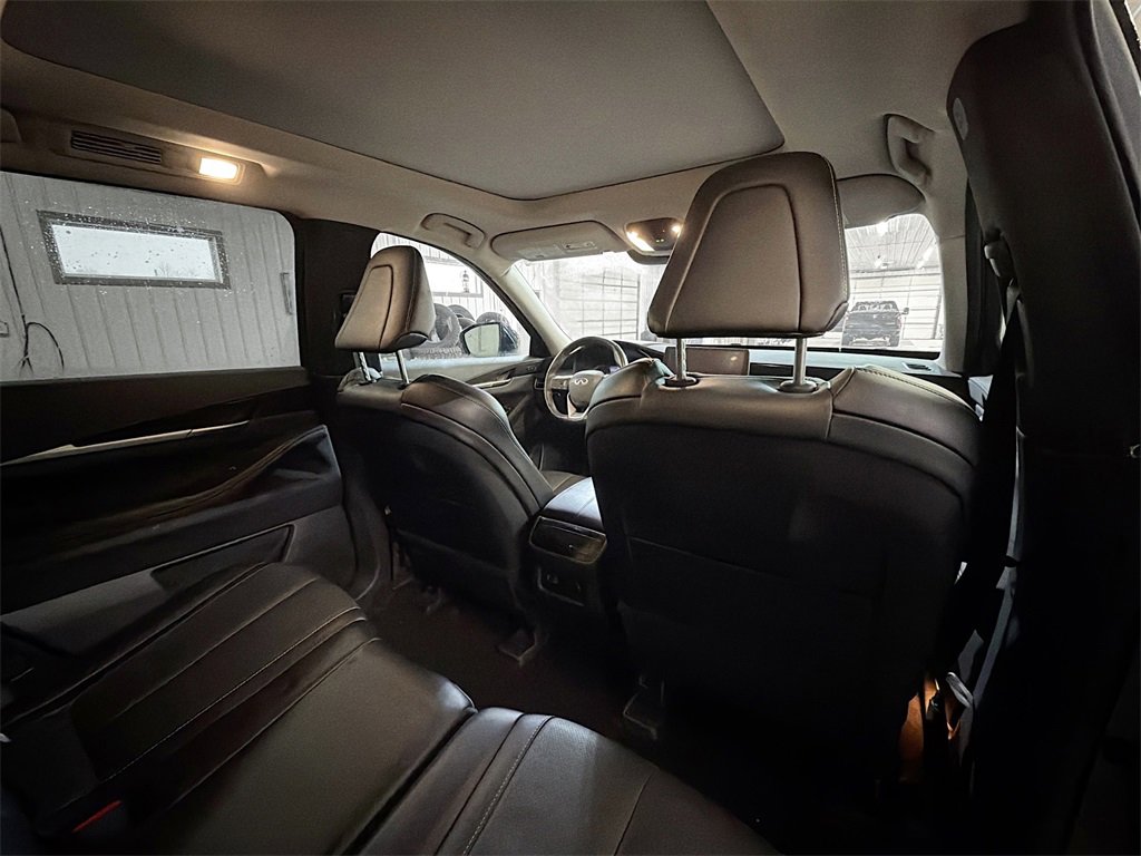 Used 2024 INFINITI QX60 Pure image 11