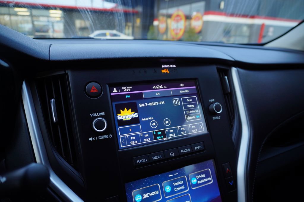 Used 2021 Subaru Outback 2.5i image 16