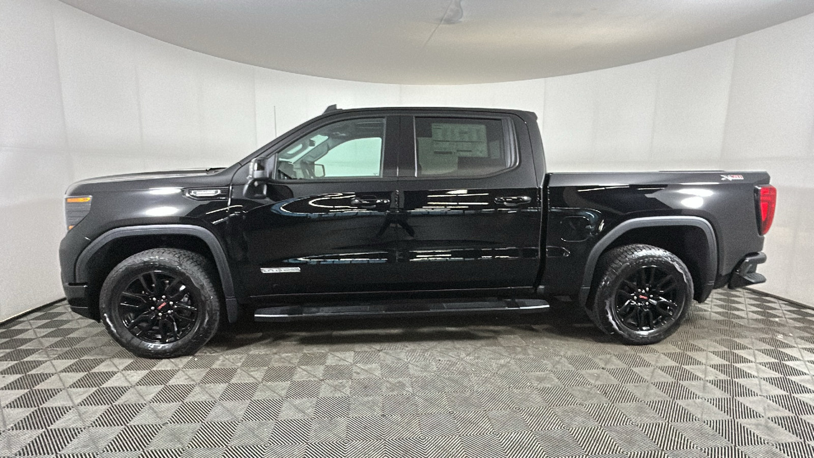 New 2026 GMC Sierra 1500 Elevation w/ Elevation Premium Package AWD/4WD image 7