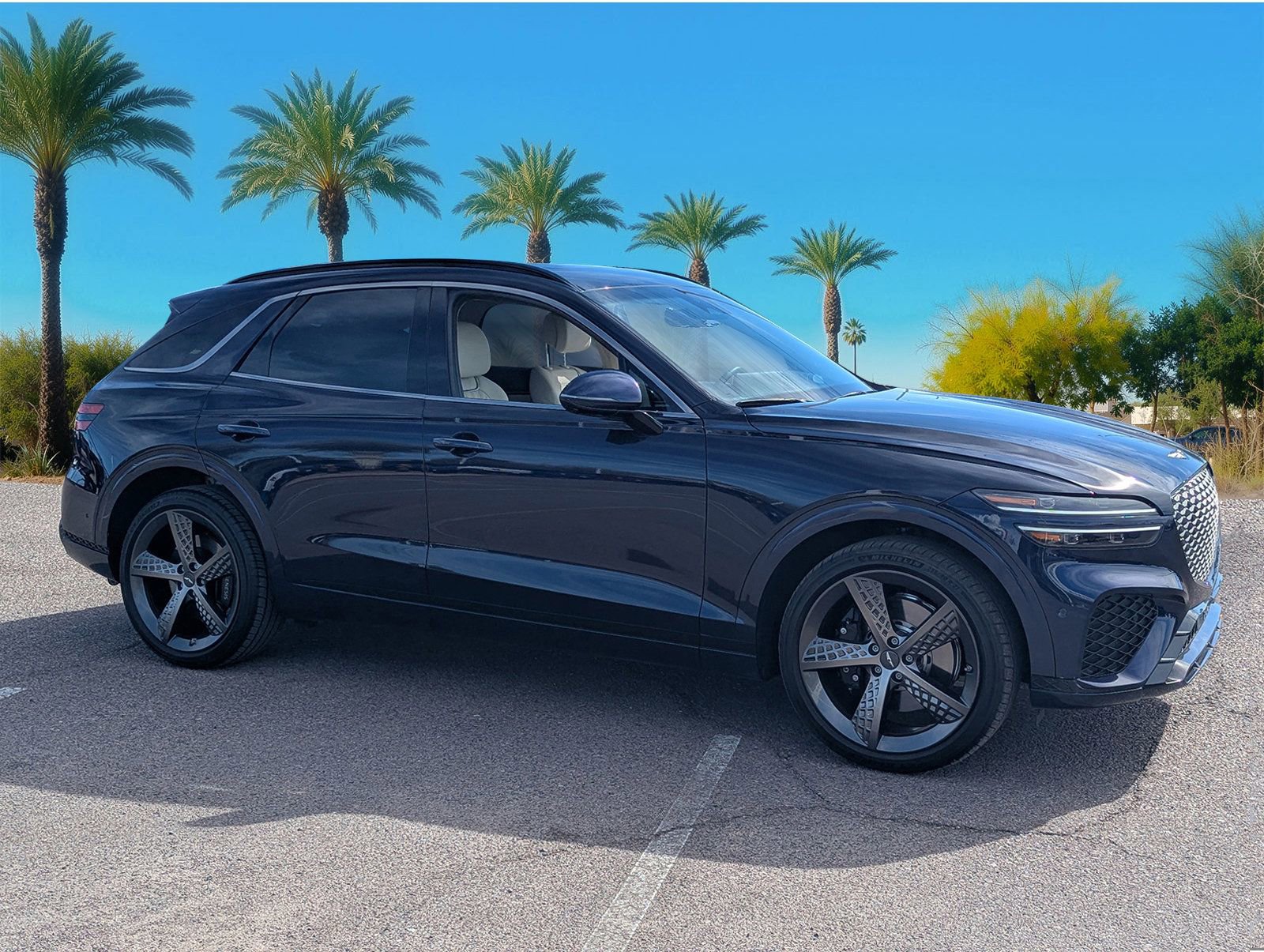 Used 2025 Genesis GV70 3.5T Sport w/ Sport Prestige Package image 7