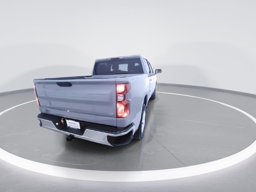 Used 2024 Chevrolet Silverado 1500 LT image 9