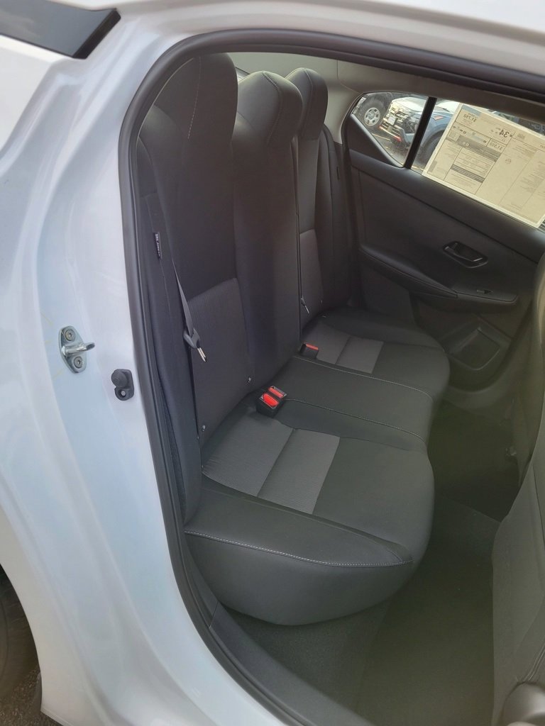 New 2025 Nissan Sentra SV w/ Trunk Package image 23