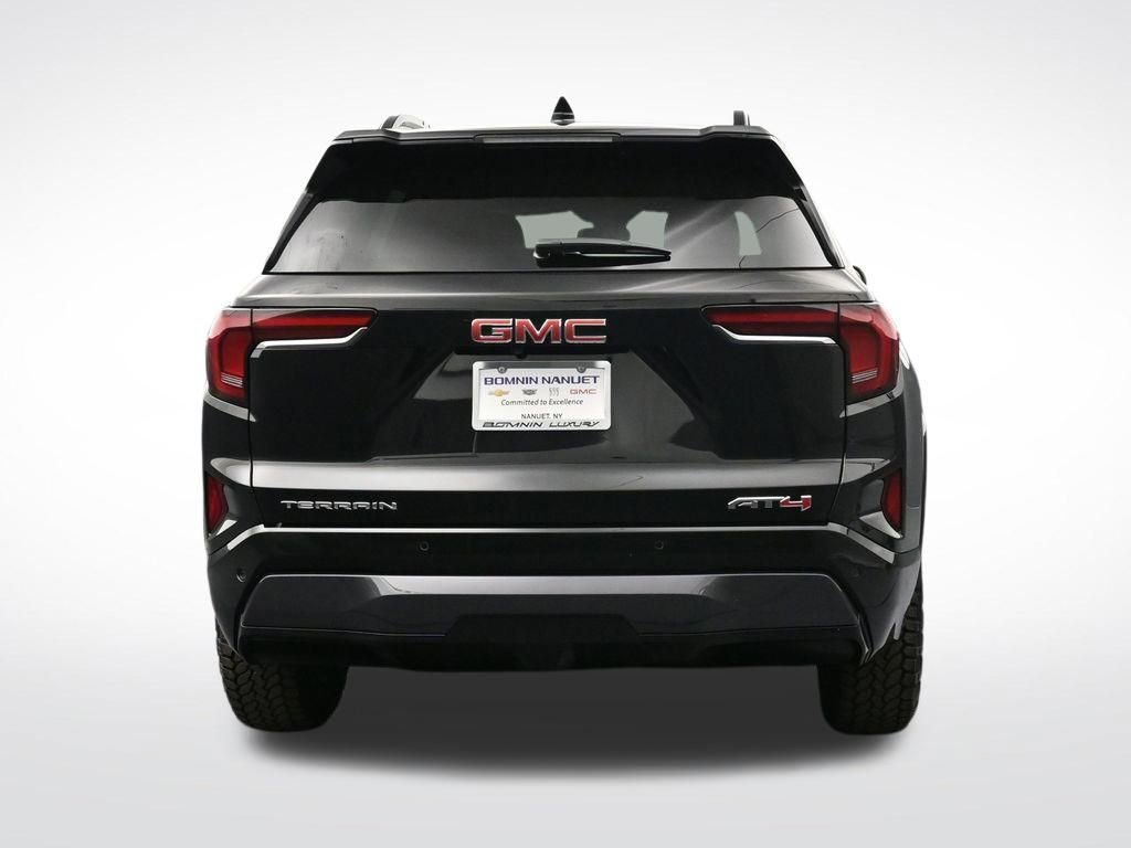 Used 2026 GMC Terrain AT4 AWD/4WD image 4