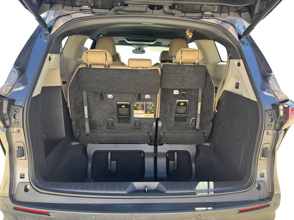 Certified 2023 Toyota Sienna XLE w/ XLE Plus Package image 27