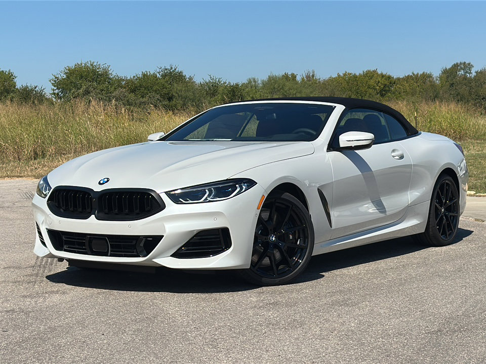 New 2026 BMW 840i i Convertible image 1