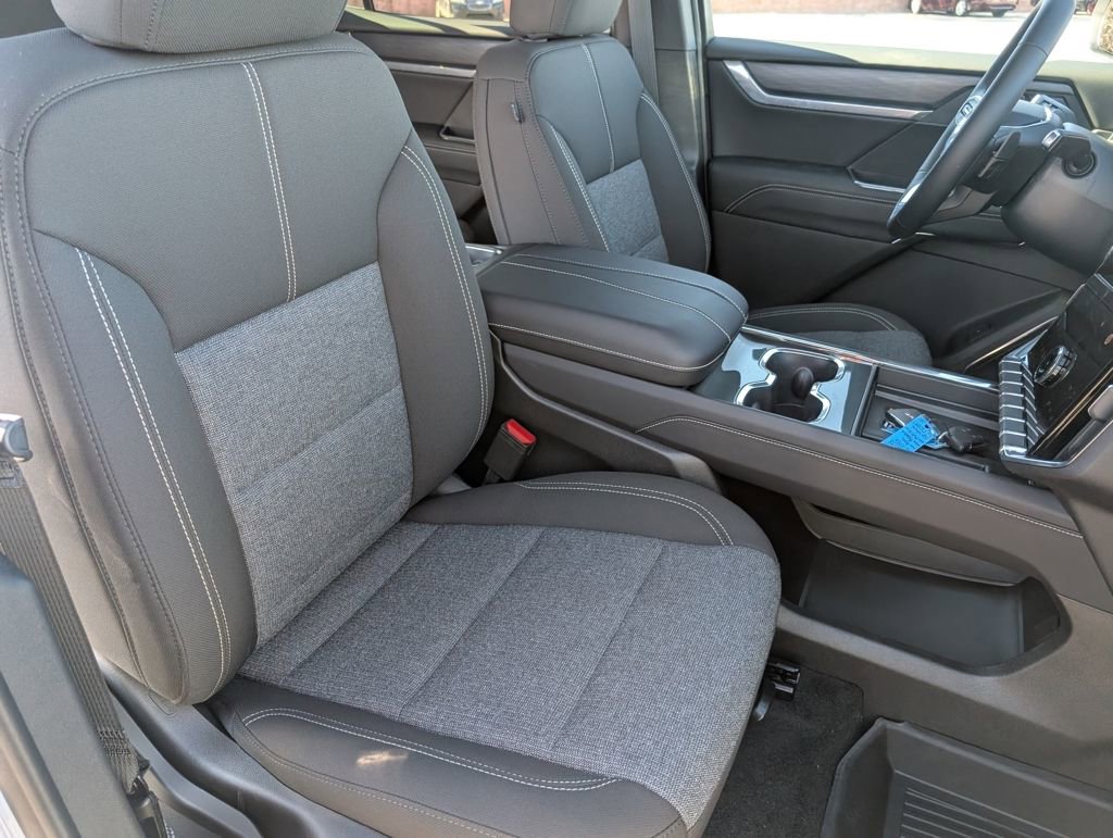 New 2026 GMC Acadia Elevation w/ LPO, Floor Liner Package image 12