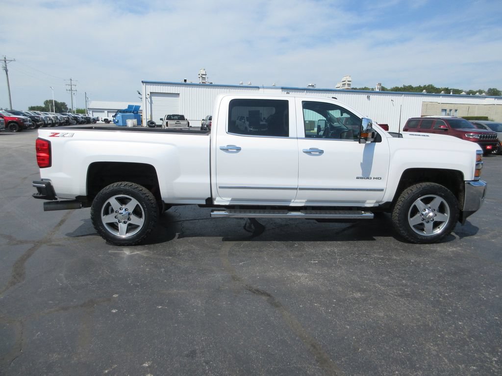 Used 2018 Chevrolet Silverado 2500 LTZ w/ Duramax Plus Package AWD/4WD image 4