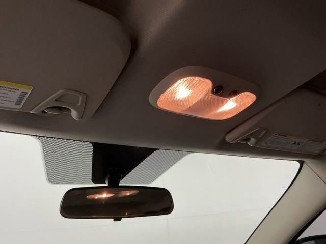 Used 2017 Dodge Journey SXT image 19