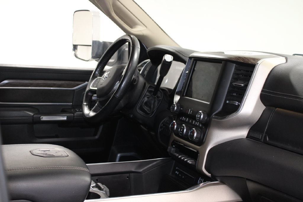 Used 2019 RAM 3500 Laramie AWD/4WD image 32