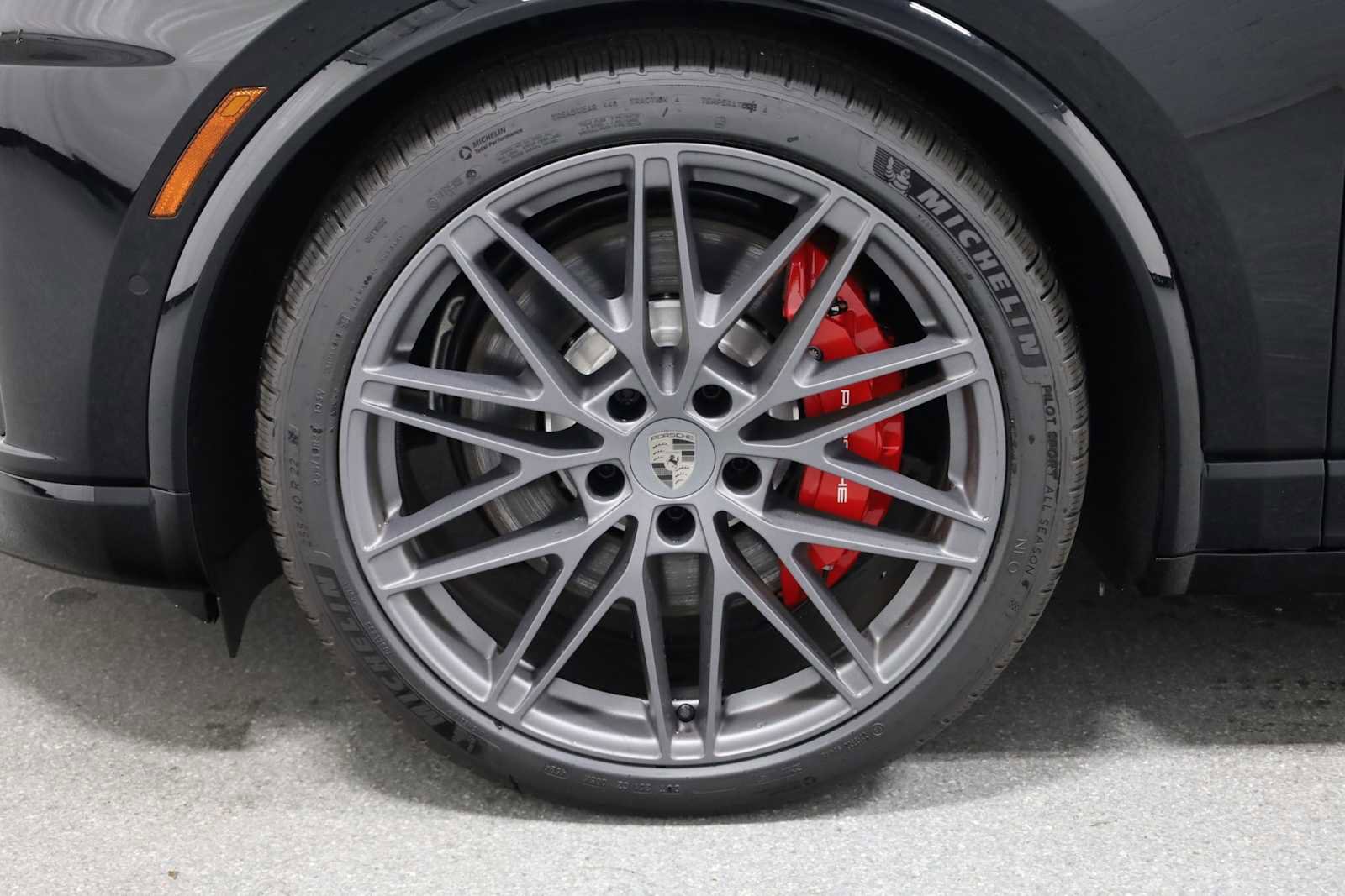 New 2025 Porsche Macan Turbo Electric image 38