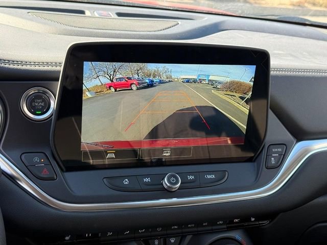 Used 2025 Chevrolet Blazer LT image 27