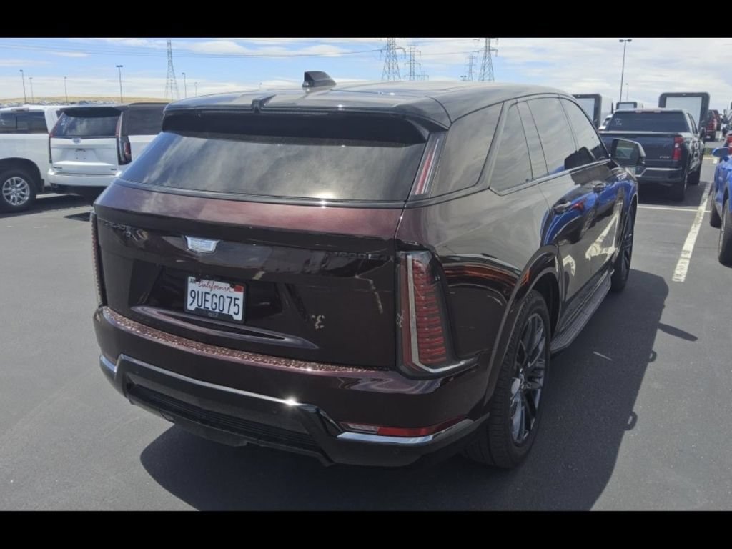 Used 2025 Cadillac Escalade IQ Sport 2 AWD/4WD image 4