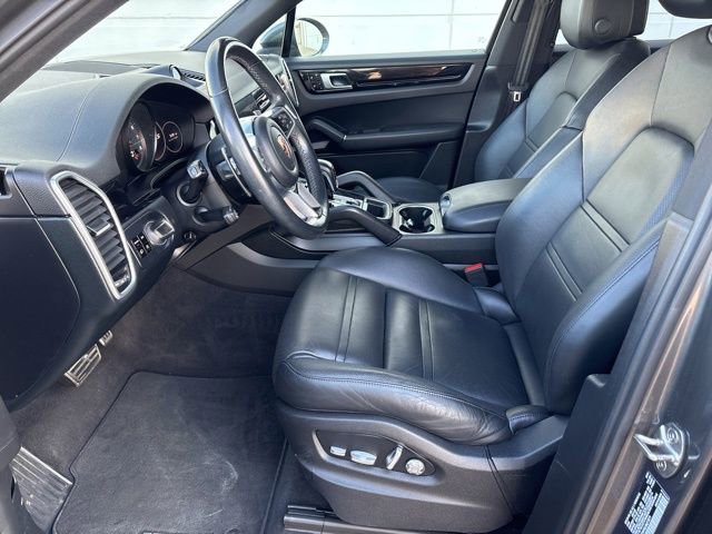 Used 2020 Porsche Cayenne S image 10