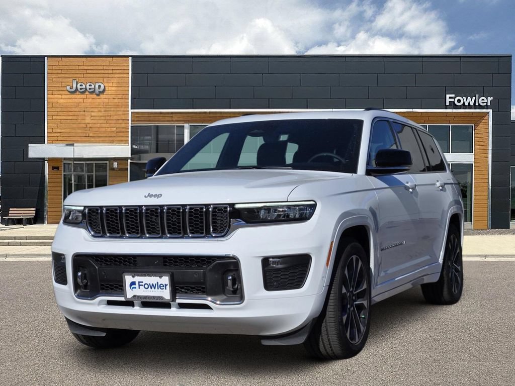 New 2025 Jeep Grand Cherokee L Overland w/ Trailer Tow Package AWD/4WD image 1