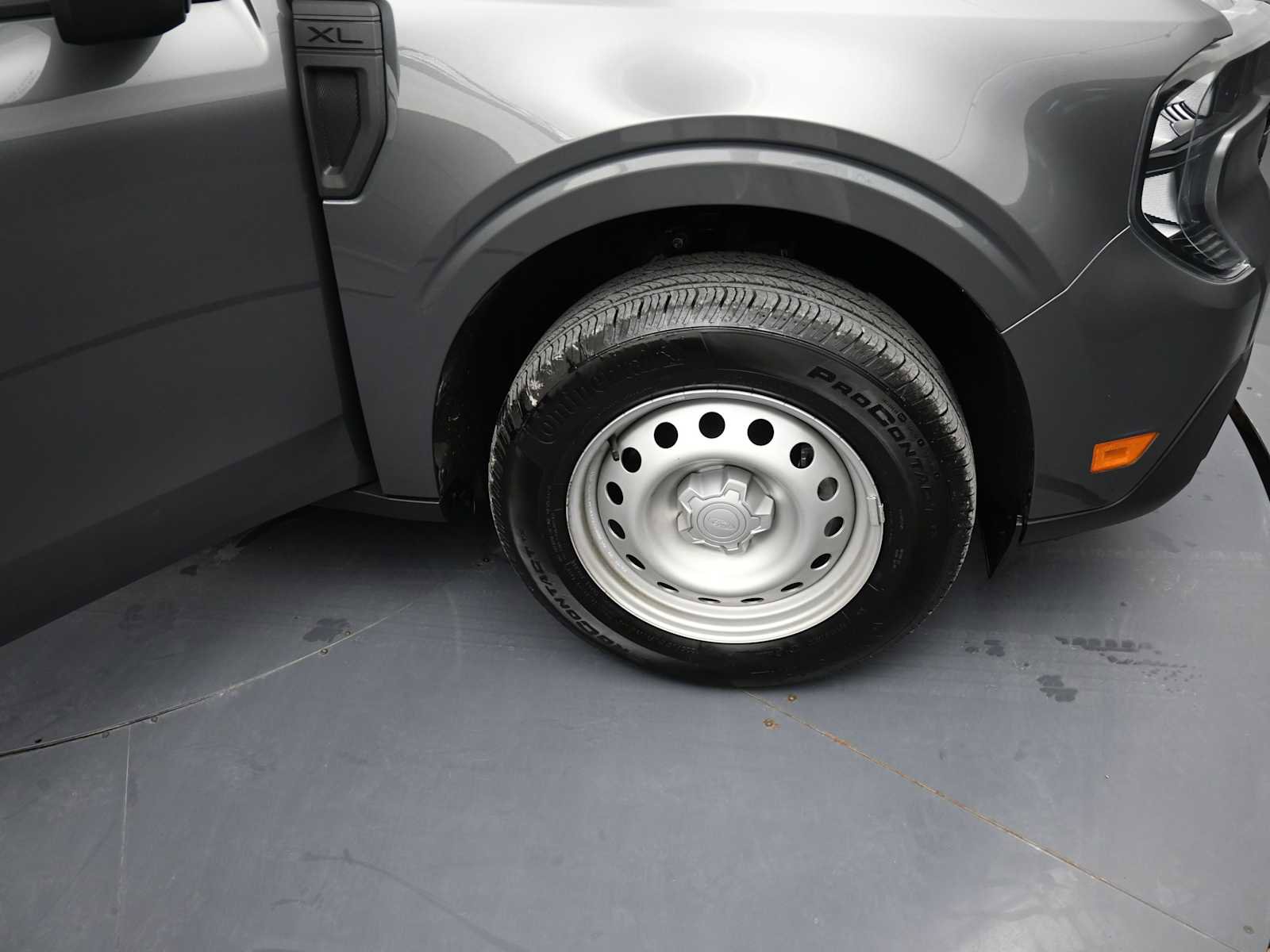 Used 2025 Ford Maverick XL w/ Equipment Group 102A image 10