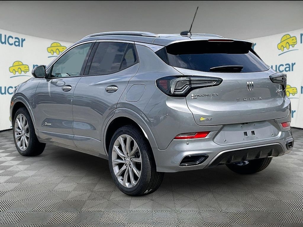 Used 2024 Buick Encore GX Avenir w/ Avenir Technology Package AWD/4WD image 4