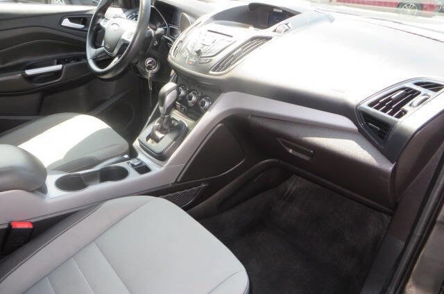 Used 2014 Ford Escape SE image 14