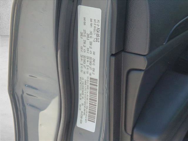 Used 2019 Jeep Grand Cherokee Altitude image 17