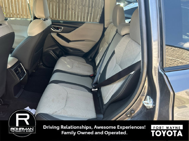 Used 2024 Subaru Forester Premium AWD/4WD image 8