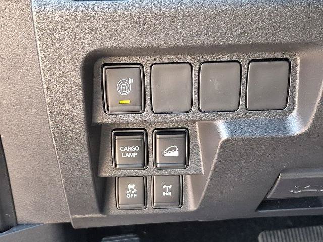 Certified 2024 Nissan Frontier PRO-4X w/ Technology Package AWD/4WD image 23