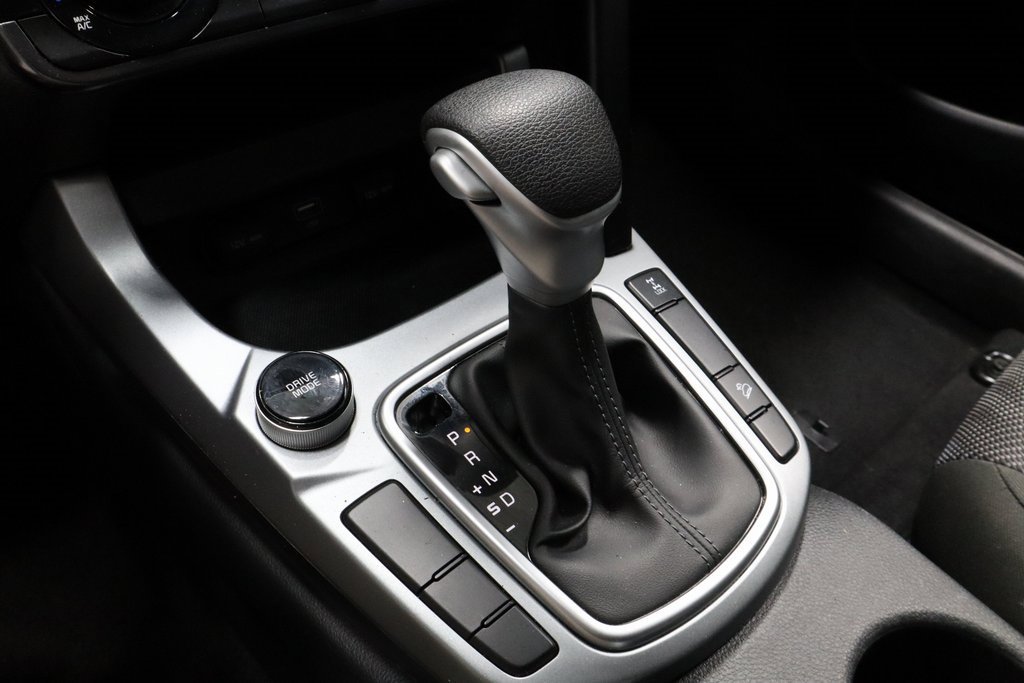 Used 2025 Kia Seltos LX image 32