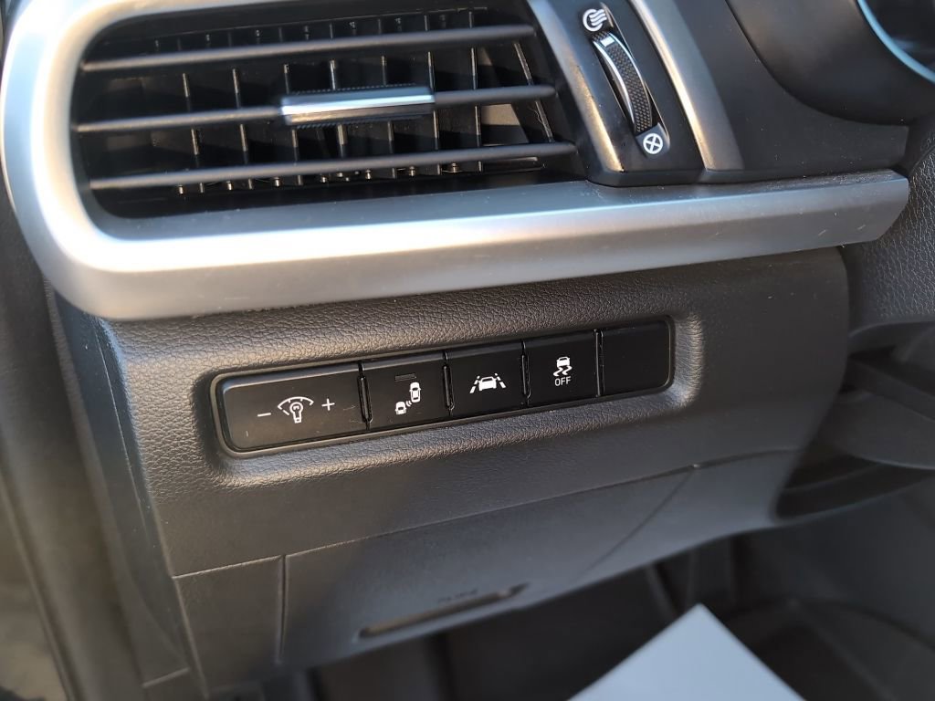 Used 2020 Kia Telluride S w/ S 8 Passenger Seating Package image 16